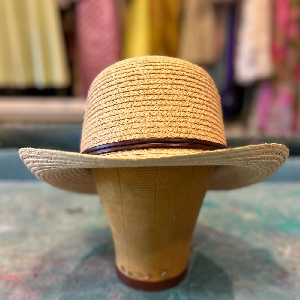 Italian Raffia Hat - Picture 1 of 8